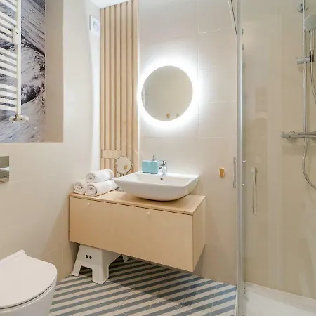 شقة Forest Surfingbird *