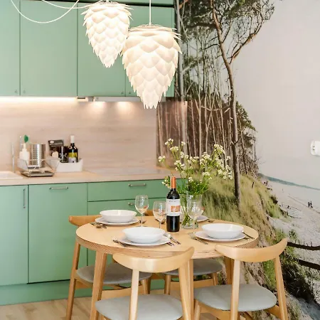 Forest Surfingbird كولوبرزيغ